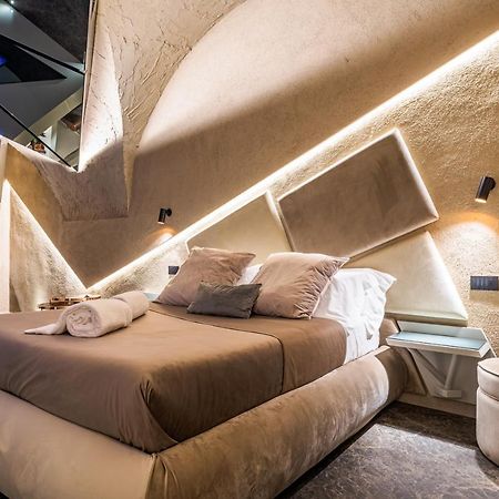 Le Suites Del Duomo Luxury Катания Экстерьер фото