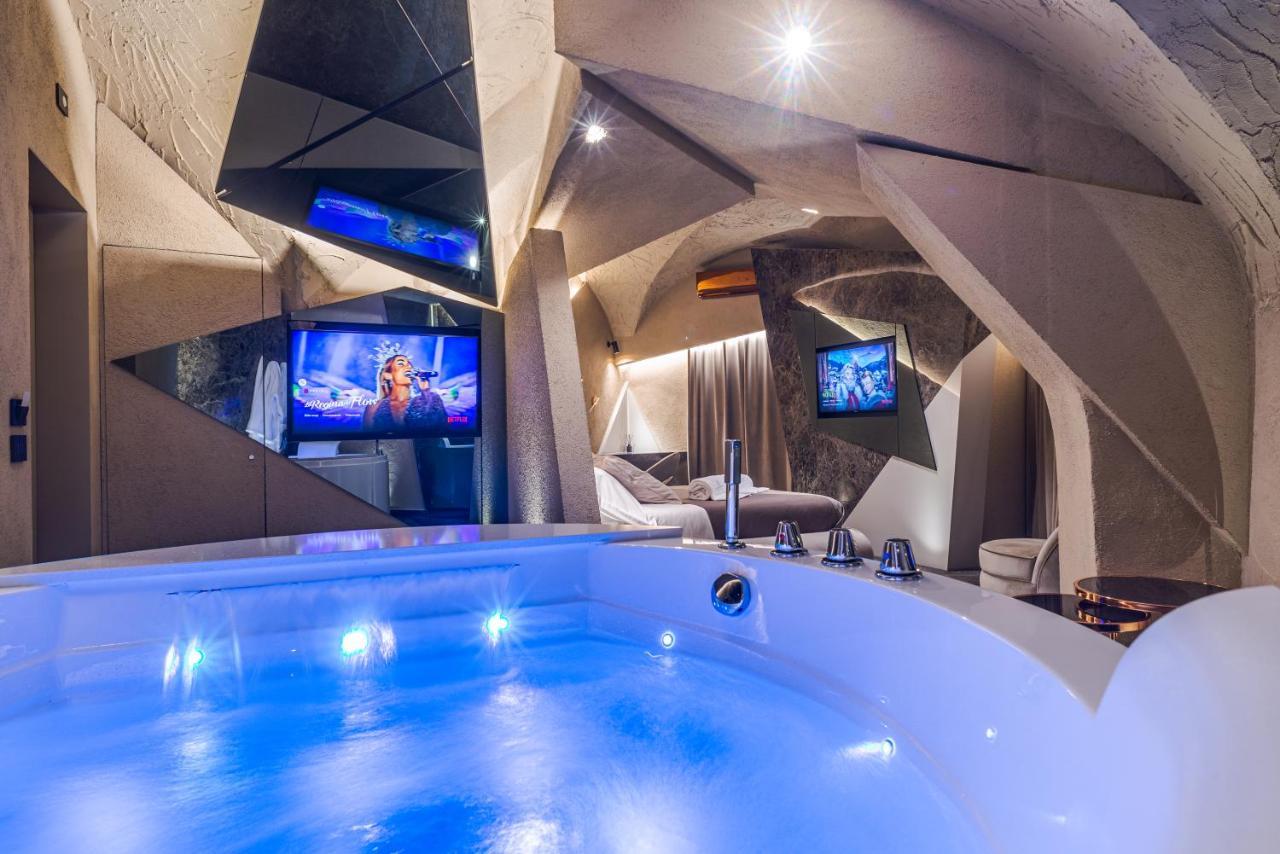 Le Suites Del Duomo Luxury Катания Экстерьер фото