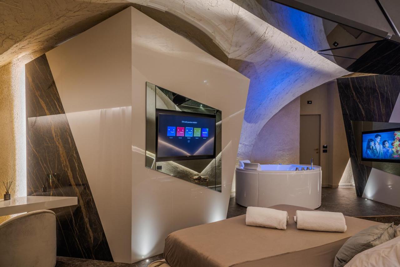 Le Suites Del Duomo Luxury Катания Экстерьер фото