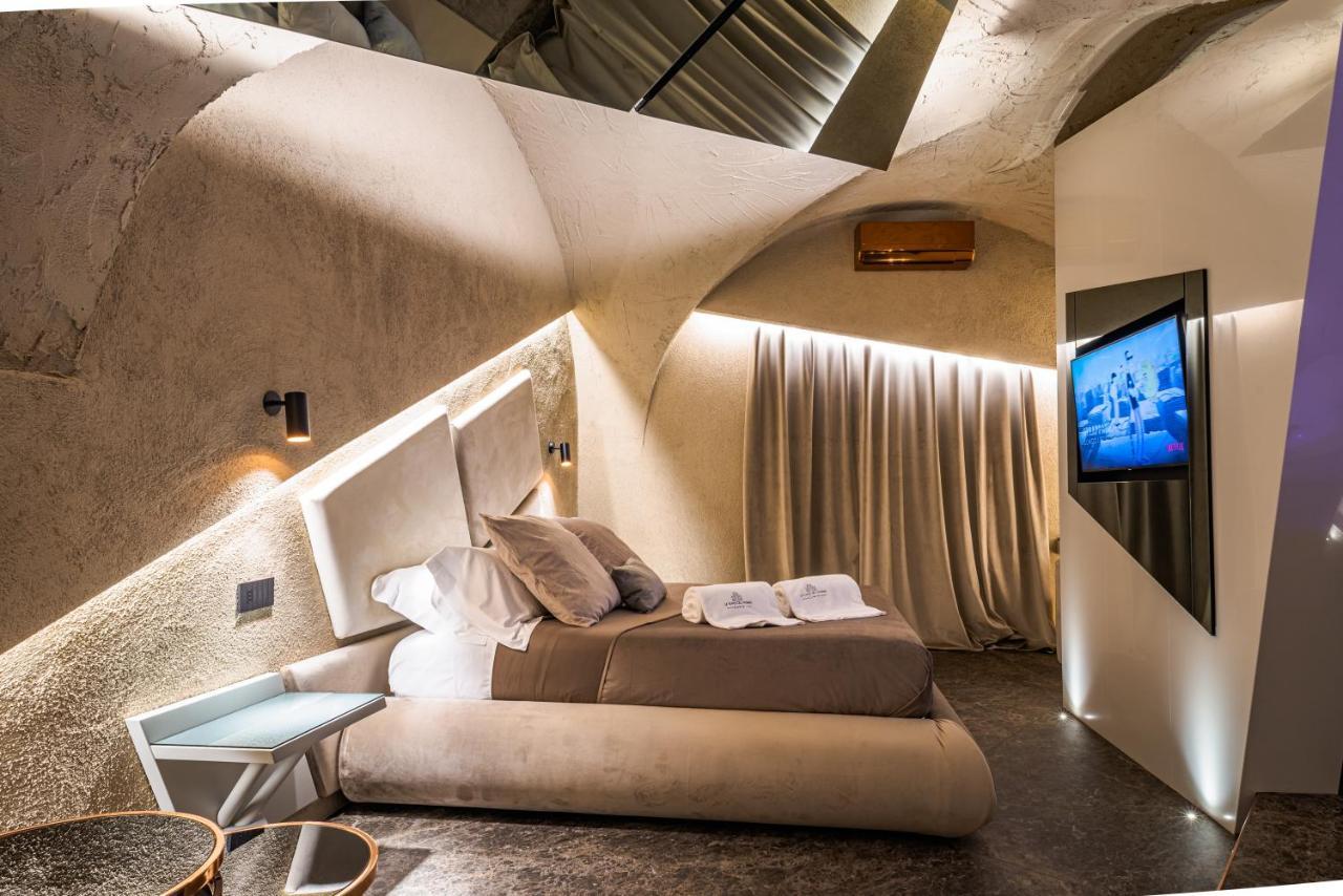 Le Suites Del Duomo Luxury Катания Экстерьер фото